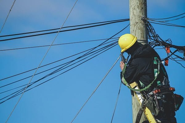 Bandera struja elektricar na banderi 1