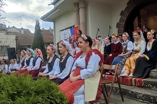 Folklor sumadija swmf 8