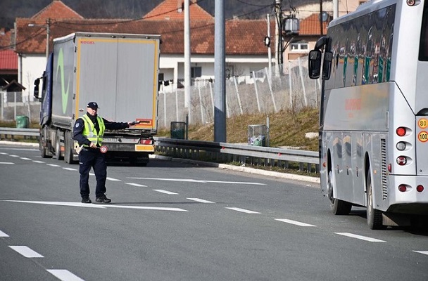 Policija ekskurzije b