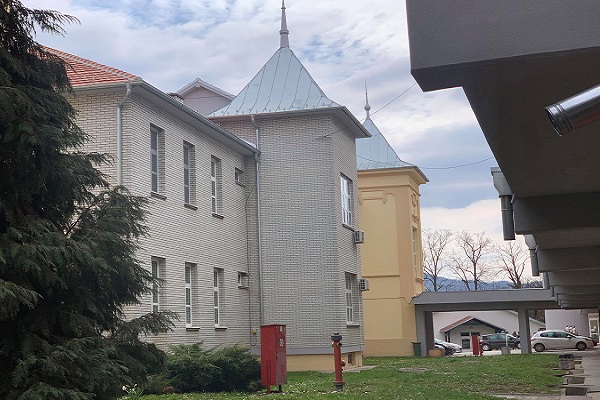 Bolnica 1