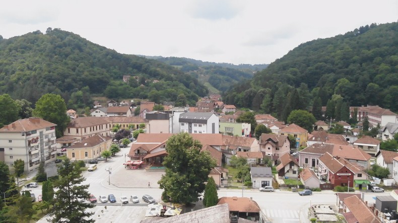 Moravički okrug dominira po platama: u lučanima i dalje najveće plate, čačak prestigao gornji milanovac, ovo su zarade za oktobar