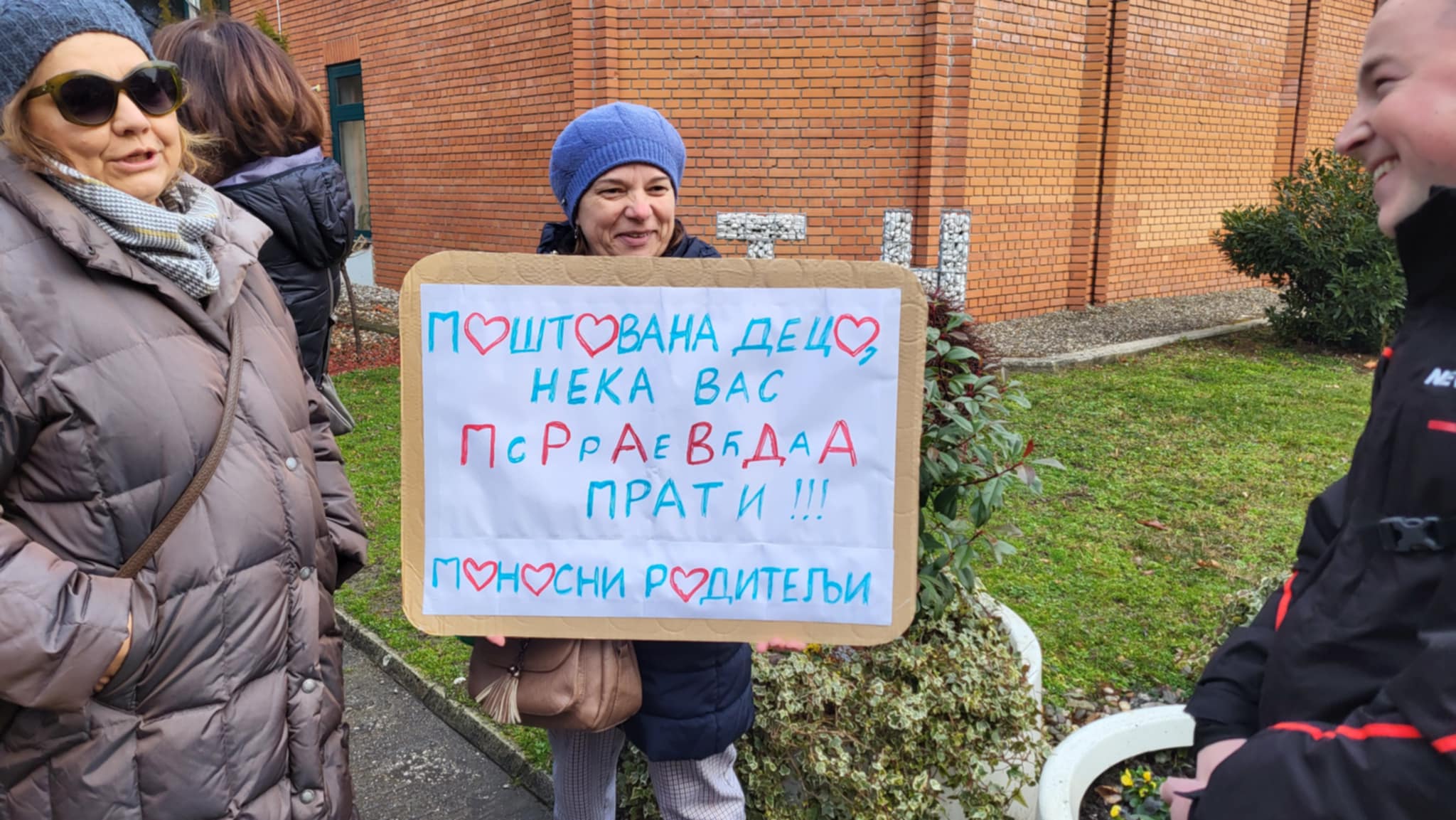 98811fc2 aa1a 46fd 9bfe bf2192710f60