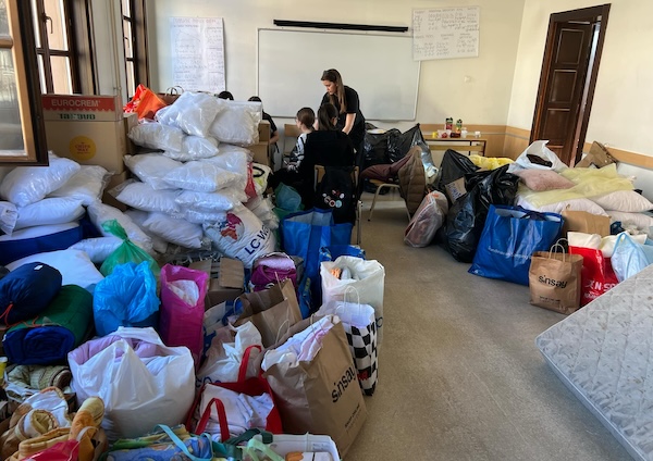 Smeštaj Studentima Omogućiće I Fk Metalac, Teniski Klub Takovo, Privatne Kuće I Stanovi; Prijem Donacija Još Traje 2 Donacije student 3