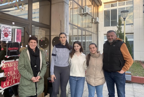 Img 664f8b4fe5f729be2c11391de32c09eb v 1