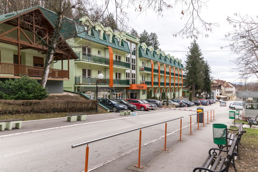 Hotel "vujan"