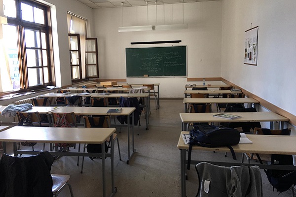 Ministarstvo Uputilo Dopis Školama: Manje Plate Za Februar, Ako Se Nadoknade Časovi, Uradiće Se Korekcija Zarada 2 Ucionnica skola