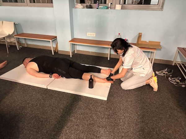 Unknown-4-4-2 Unknown 4 4 2