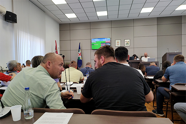 7 sednica so foto gminfo 13 06 25 1