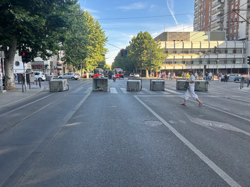 Kontejneri na raskrsnici