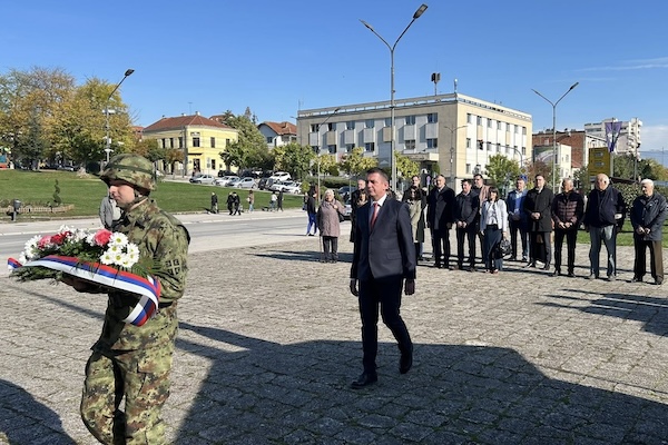 566319525 1242652867902077 8605816360998426059 n