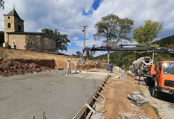 Kamen Temeljac Za Budućnost Vere U Brusnici 2 Ivana 8 fotograf 4