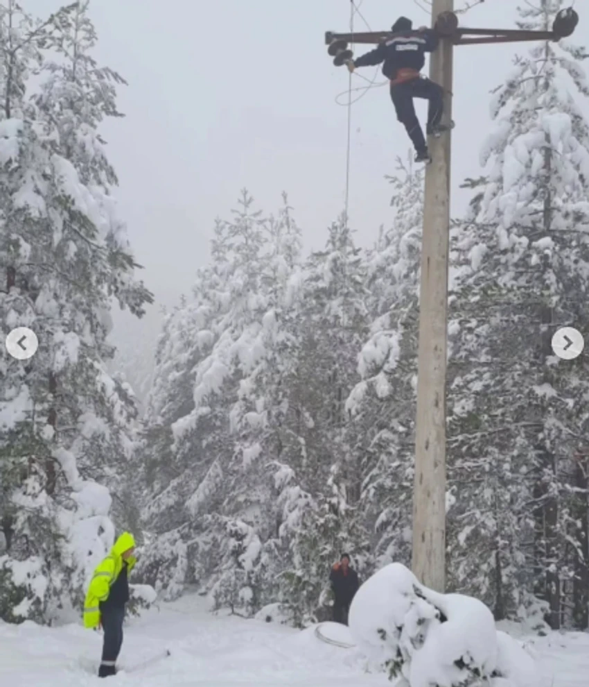 Z-Tk9Kpturbxy85Nwvjodqzywyxytaxnge3Mtexmtjmngy3Mmewndq0Zc5Wbmerkwlna1Ia3Gabotaf-2 Svi veći kvarovi na elektromreži izazvani nevremenom su otklonjeni napornim radom montera