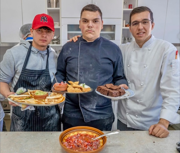 574604116 1400347215430876 6872659896833878389 n