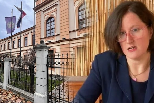 Lena Marković: „Živa Biblioteka“ Povodom Međunarodnog Dana Osoba Sa Invaliditetom 10 Unknown 6 2 2